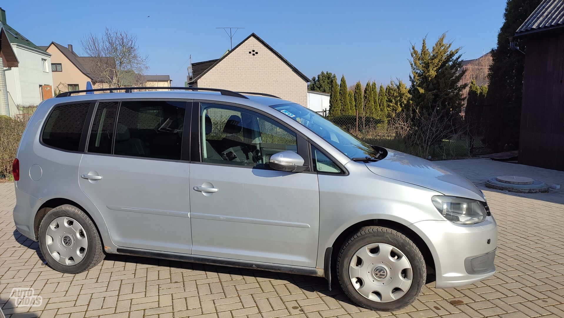 Volkswagen Touran 2011 m Vienatūris