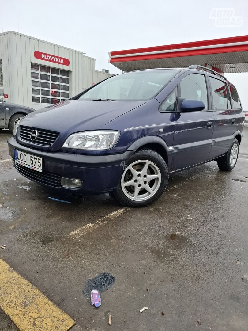 Opel Zafira 2000 m Vienatūris