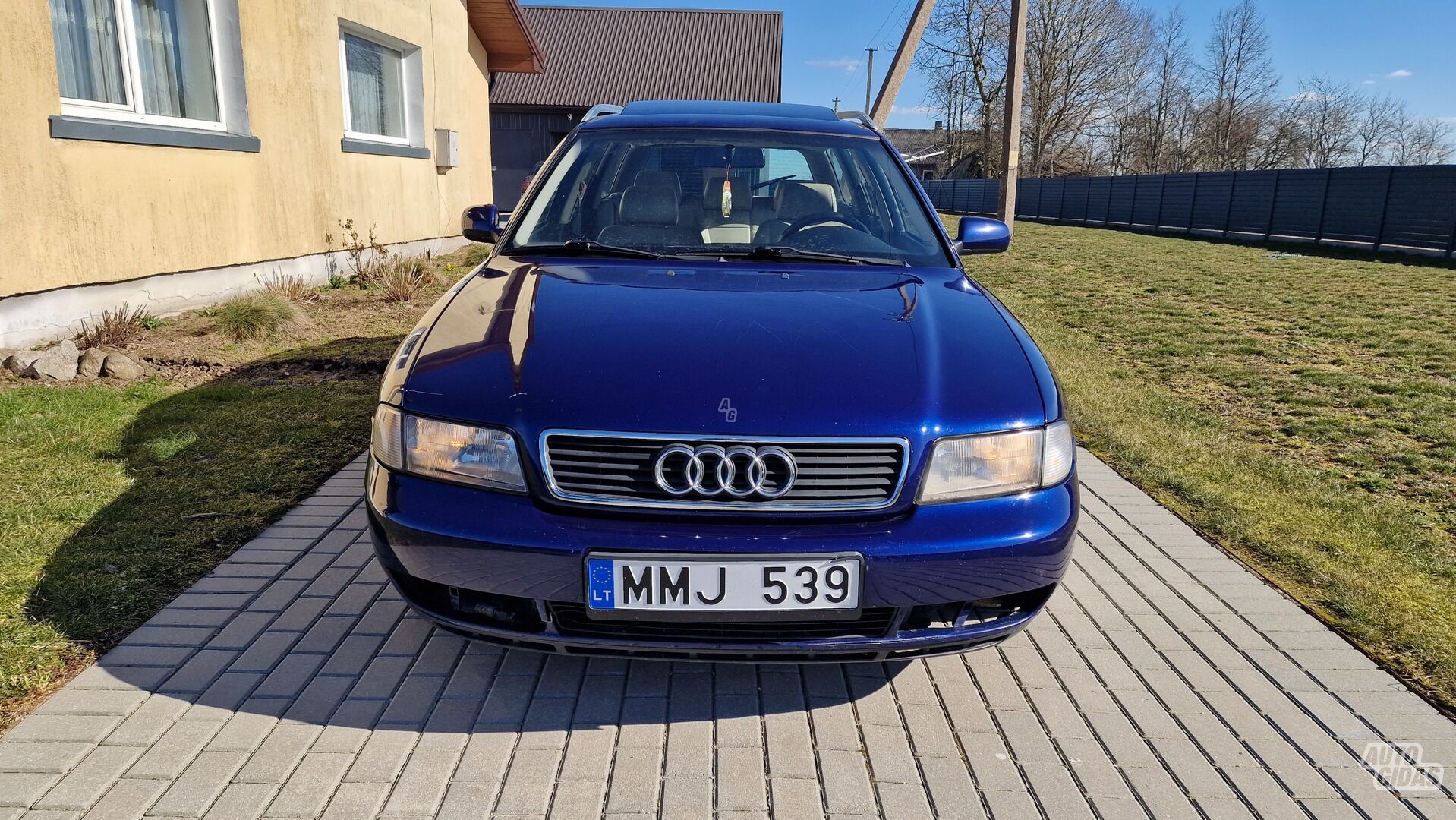 Audi A4 1998 г Универсал