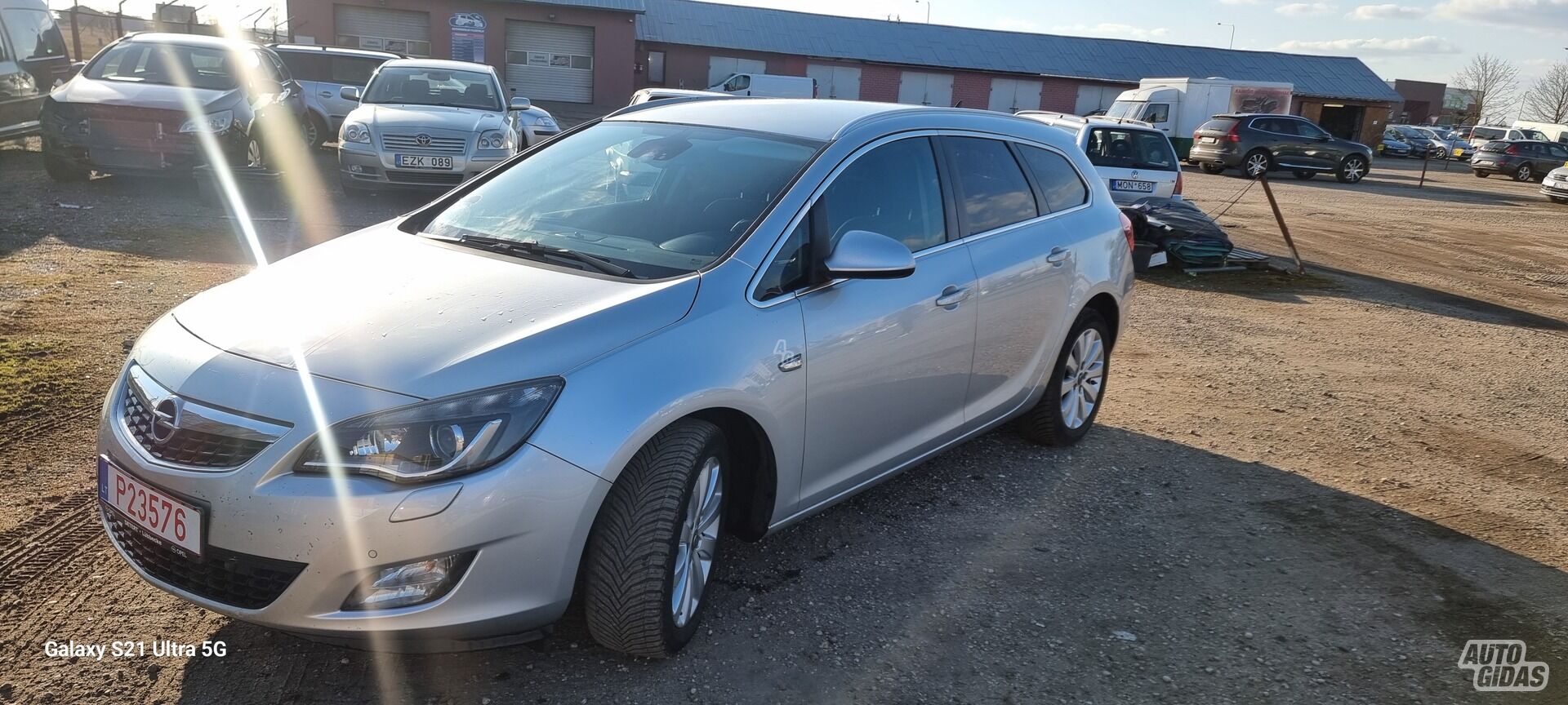 Opel Astra 2012 г Универсал