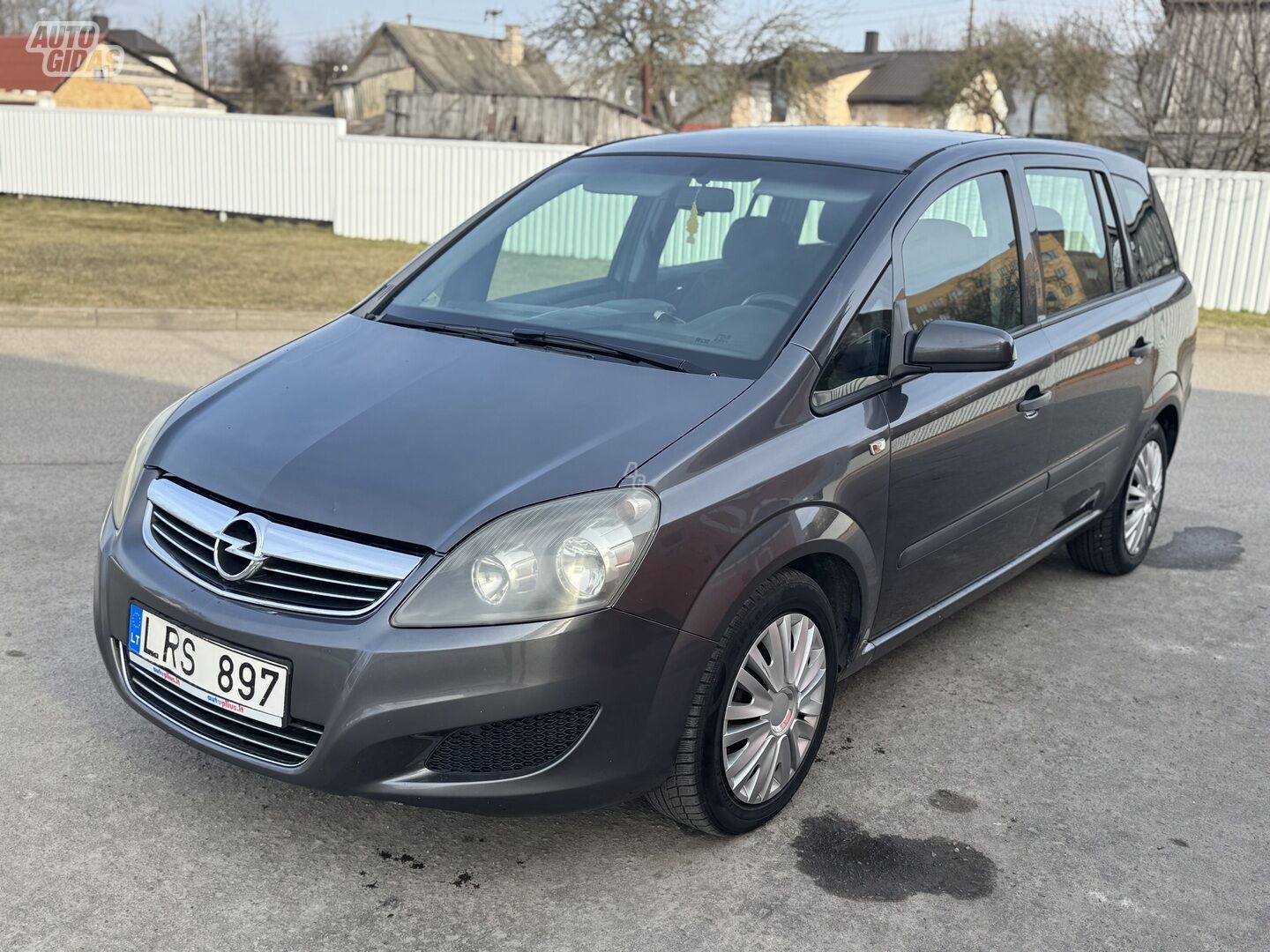 Opel Zafira 2009 y Van