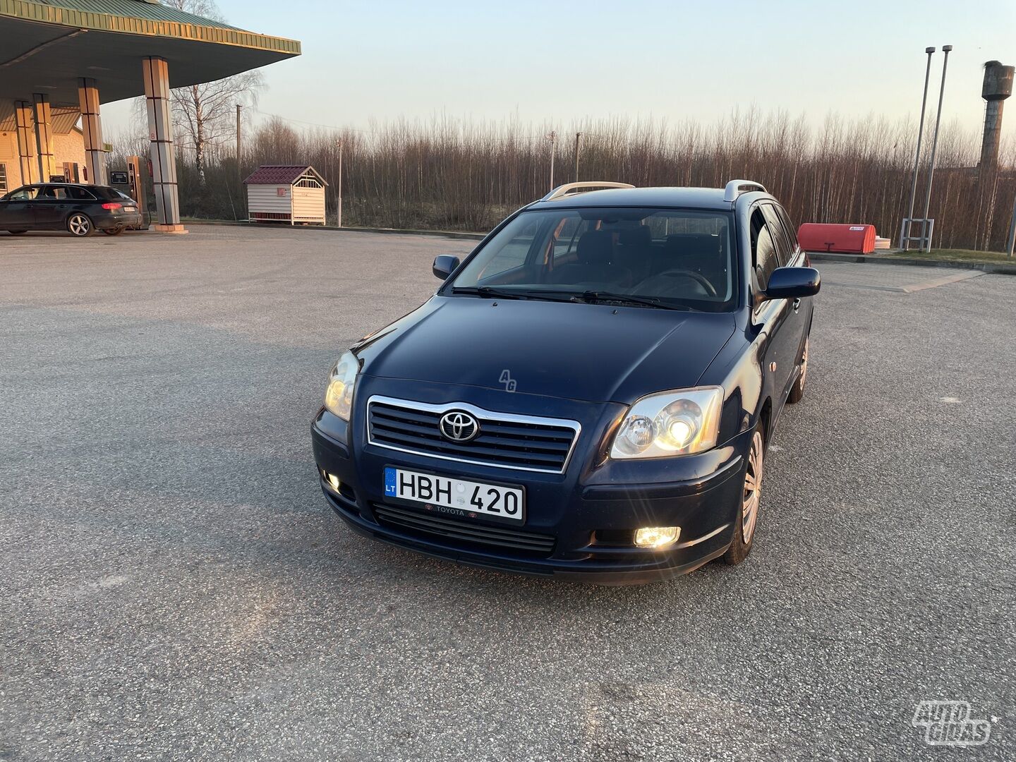 Toyota Avensis 2005 y Wagon