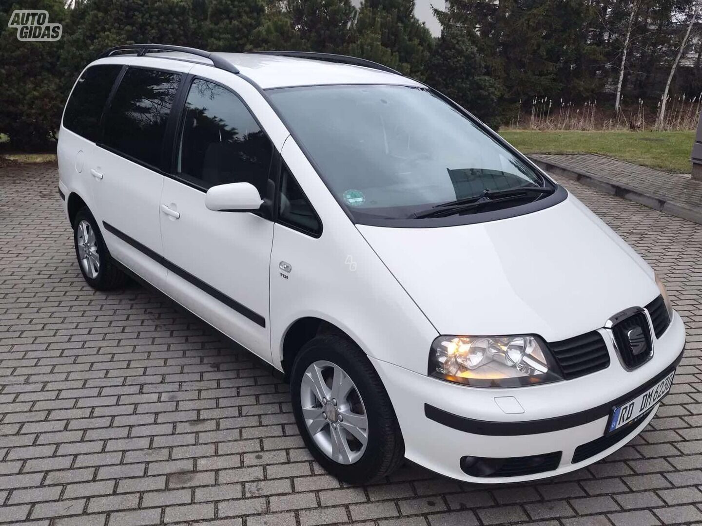 Seat Alhambra 2009 m Vienatūris