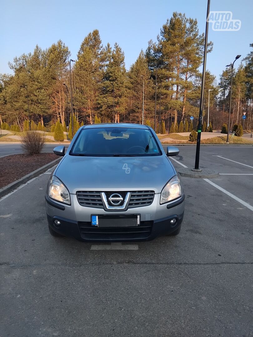 Nissan Qashqai 2008 y Off-road / Crossover