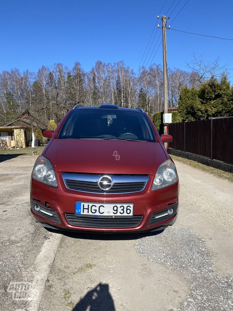 Opel Zafira 2006 y Van