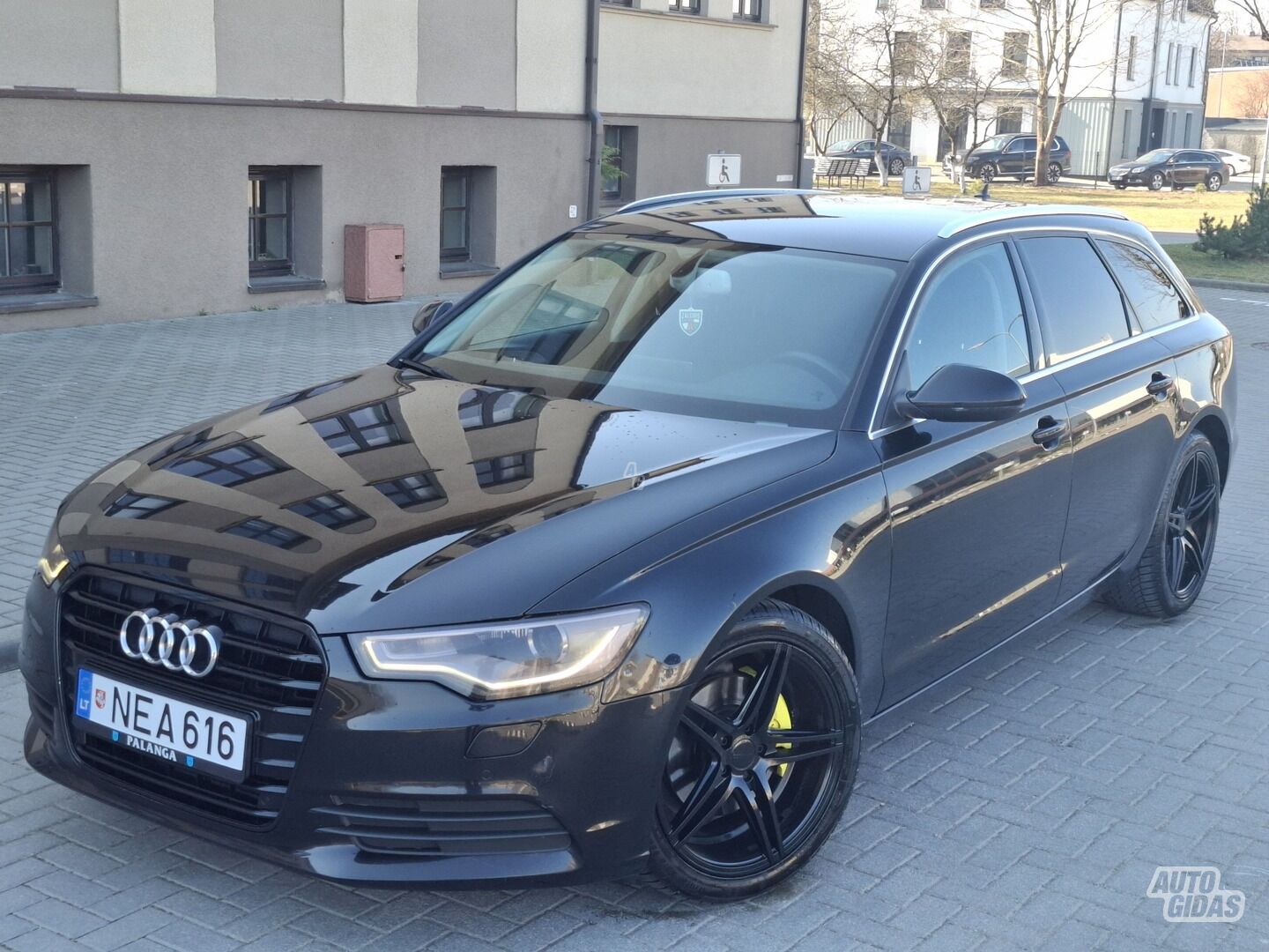 Audi A6 2014 m Universalas