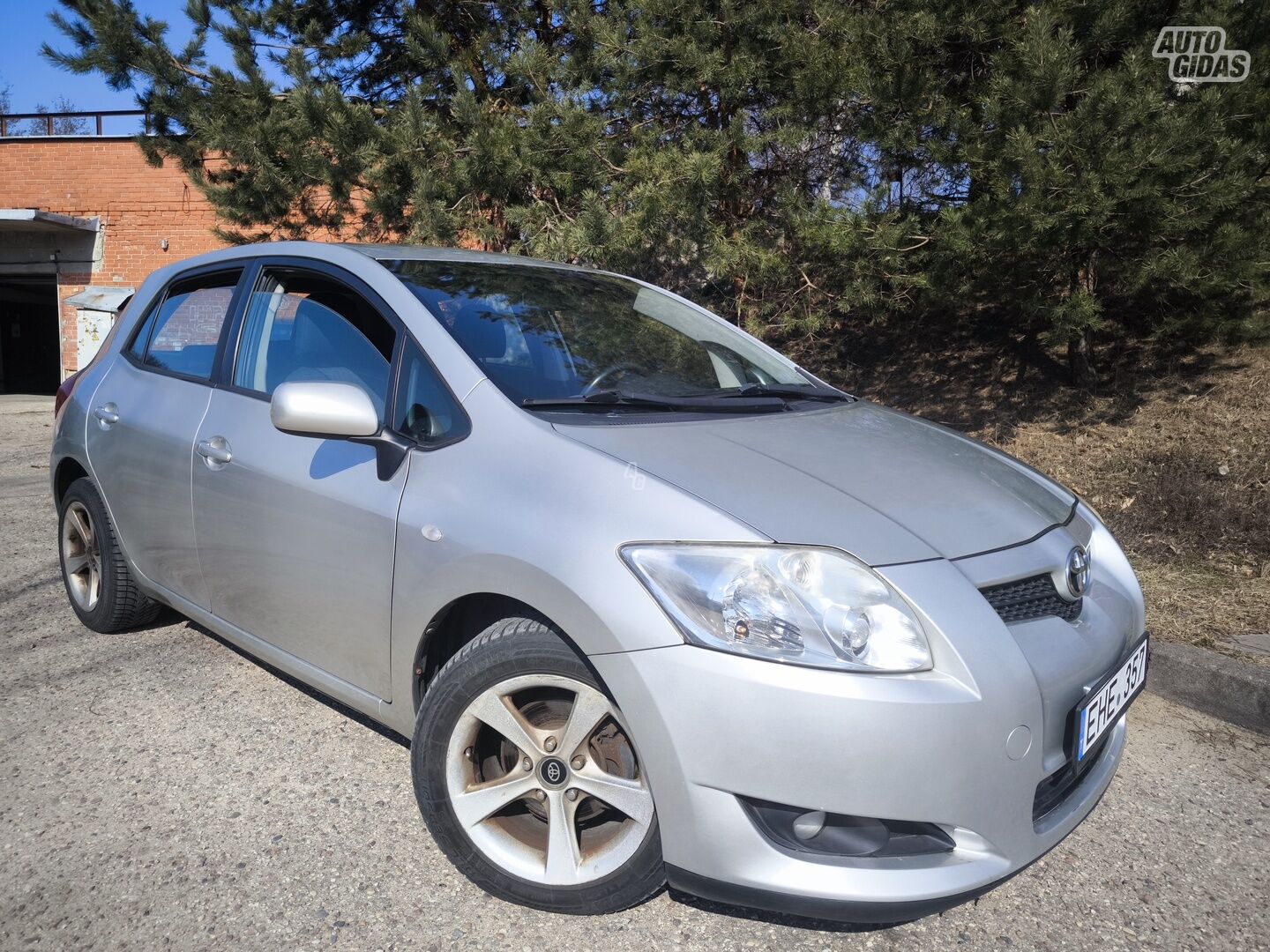 Toyota Auris D-4D 2008 m