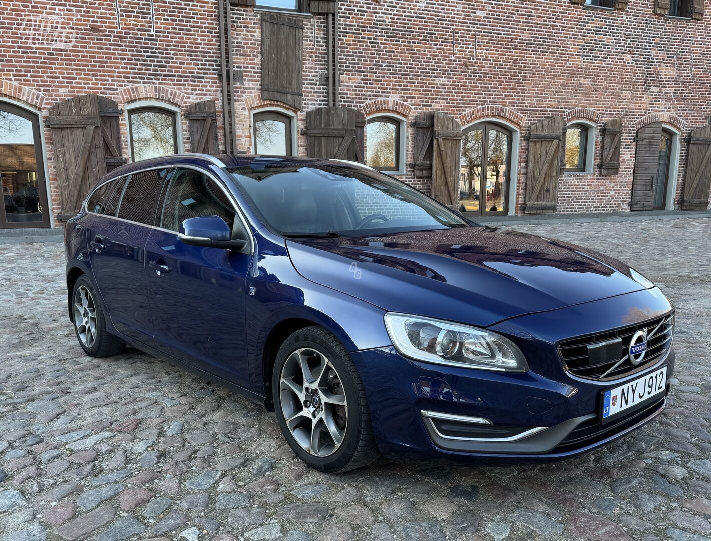 Volvo V60 2014 m Universalas