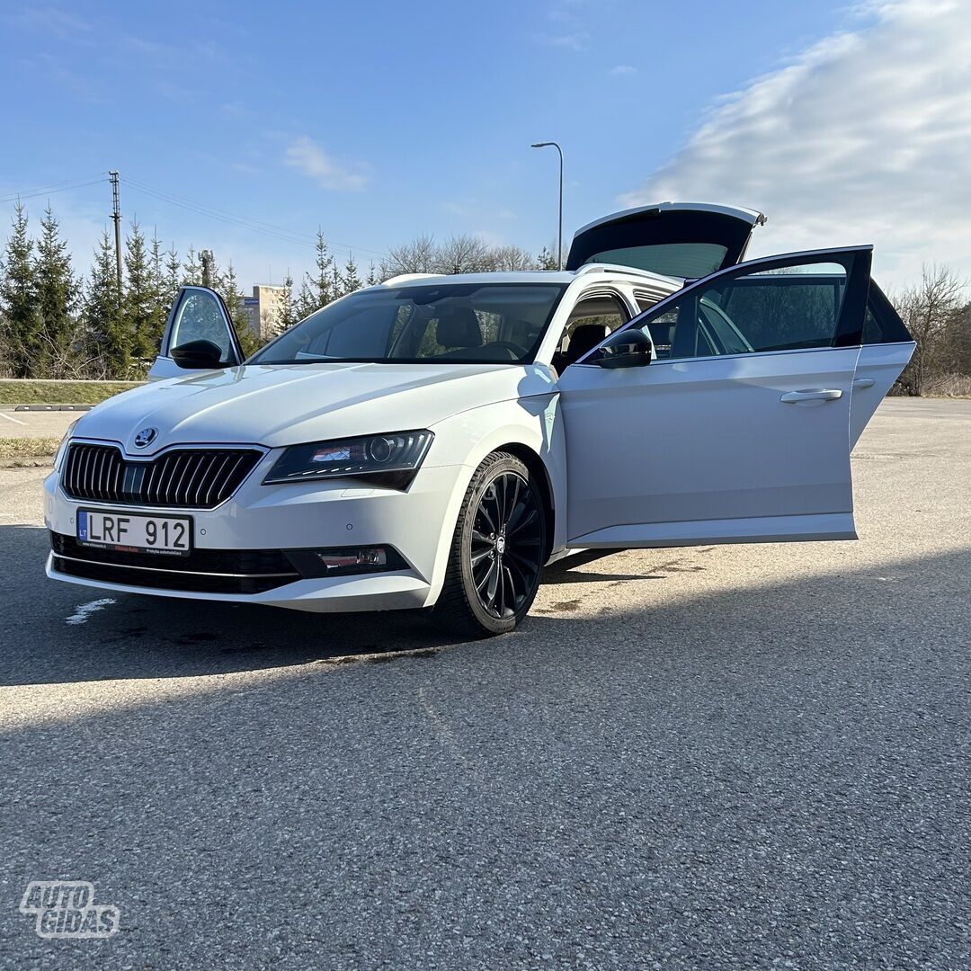 Skoda Superb 2018 m Universalas