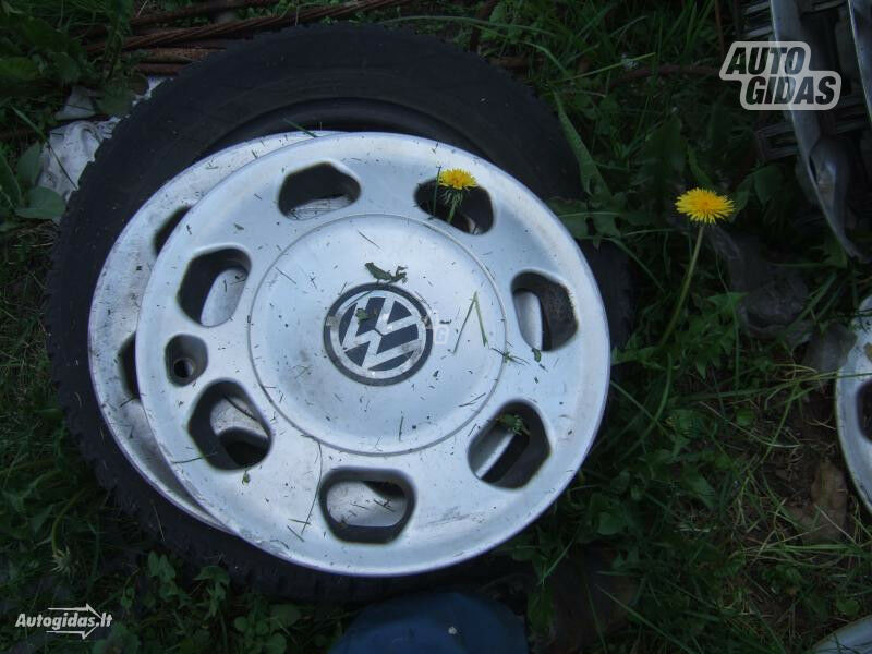 Volkswagen Passat R15 wheel caps