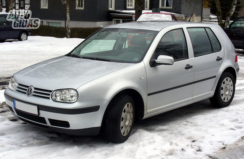 Volkswagen Golf IV 2000 г запчясти
