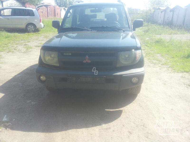 Mitsubishi Pajero Pinin 1999 y parts