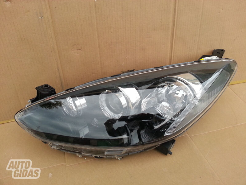 Mazda 2 2011 y parts