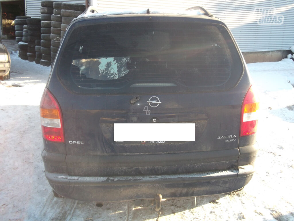 Opel Zafira A 1999 m dalys