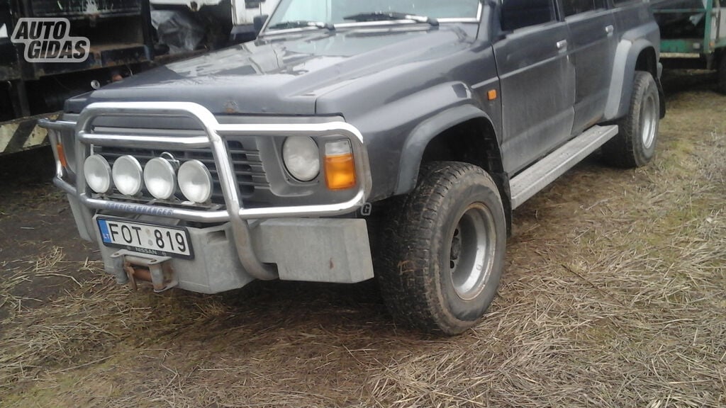 Nissan Patrol GR I Y60 KONDICIONIER,EUROPA  1994 г запчясти