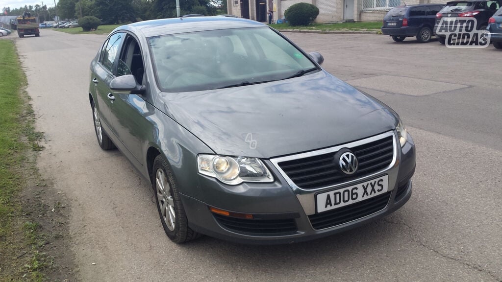 Volkswagen Passat B6 BXE 2006 m dalys