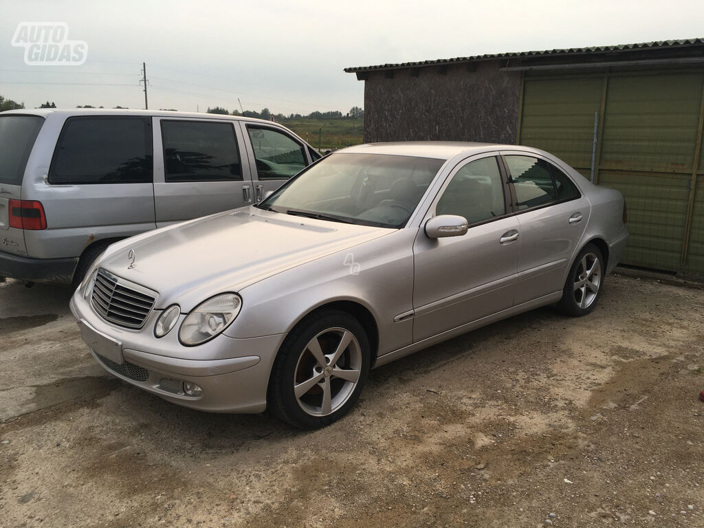 Mercedes-Benz E 260 W211 2003 m dalys