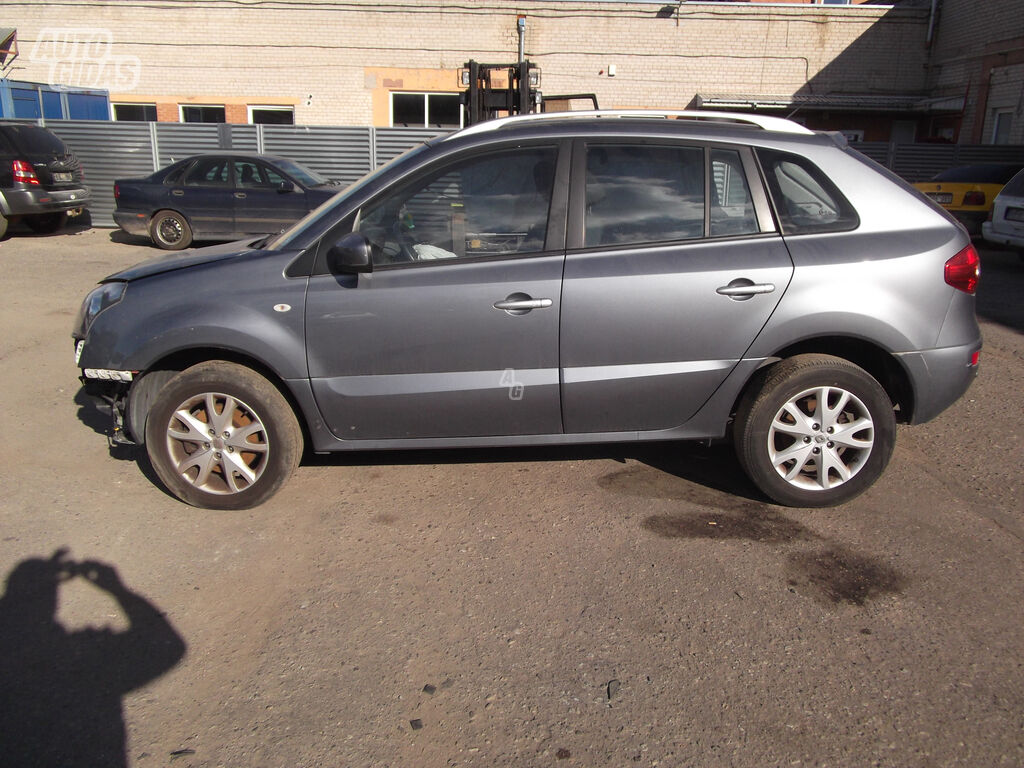 Renault Koleos 2009 y parts