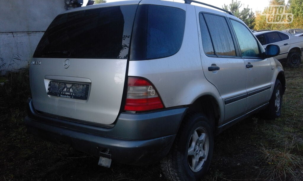 Mercedes-Benz Ml 320 W163 1999 m dalys