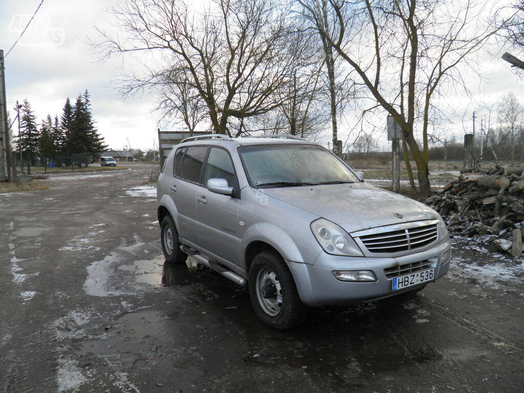 Ssangyong Rexton 2004 m dalys