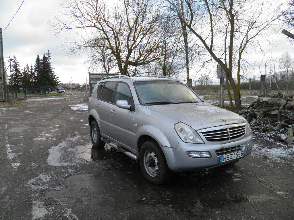 Ssangyong Rexton 2004 y parts